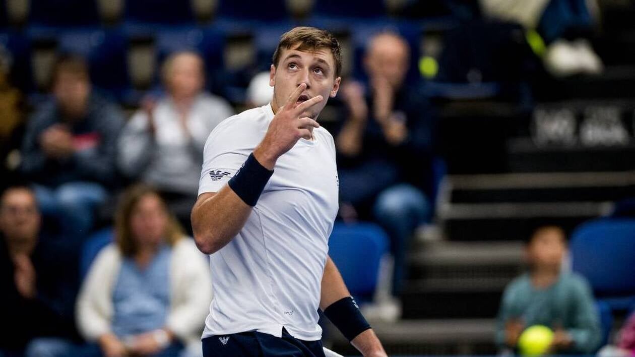 Cette personne se nomme Hamad Medjedovic. Et c'est mieux s'il vous aime bien ©JASPER JACOBS/AFP