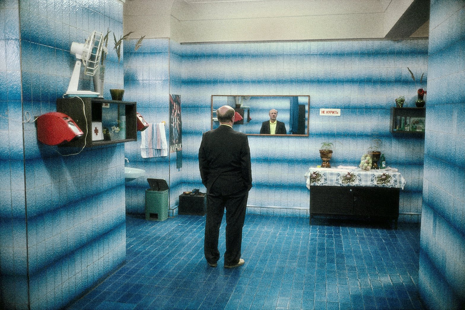 RUSSIA. Moscow. Hotel lavatory. 1989 ©Harry Gruyaert
